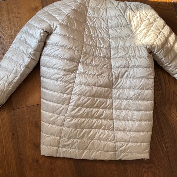 Athleta Dual-Tone Reversible Jacket in slate gray and Cream - Picture 2 of 6